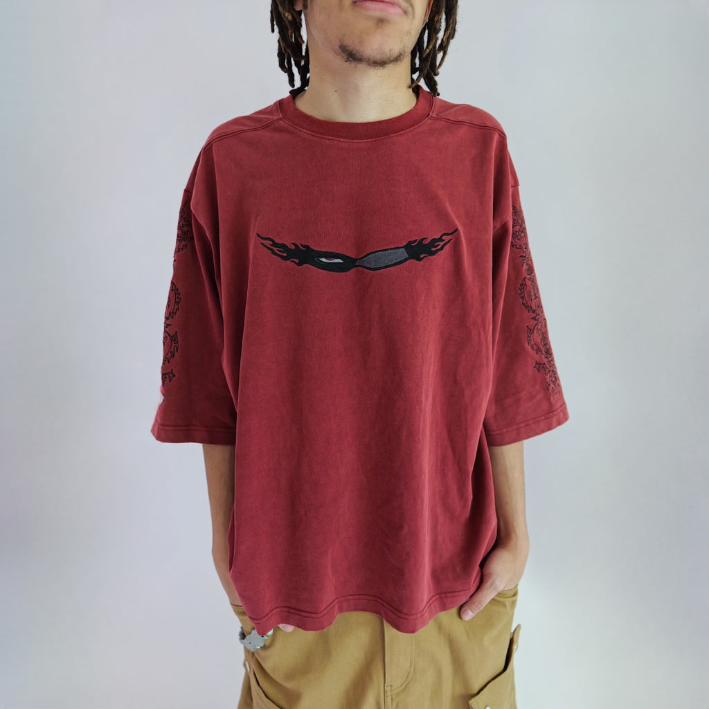 Flame tribal tee red