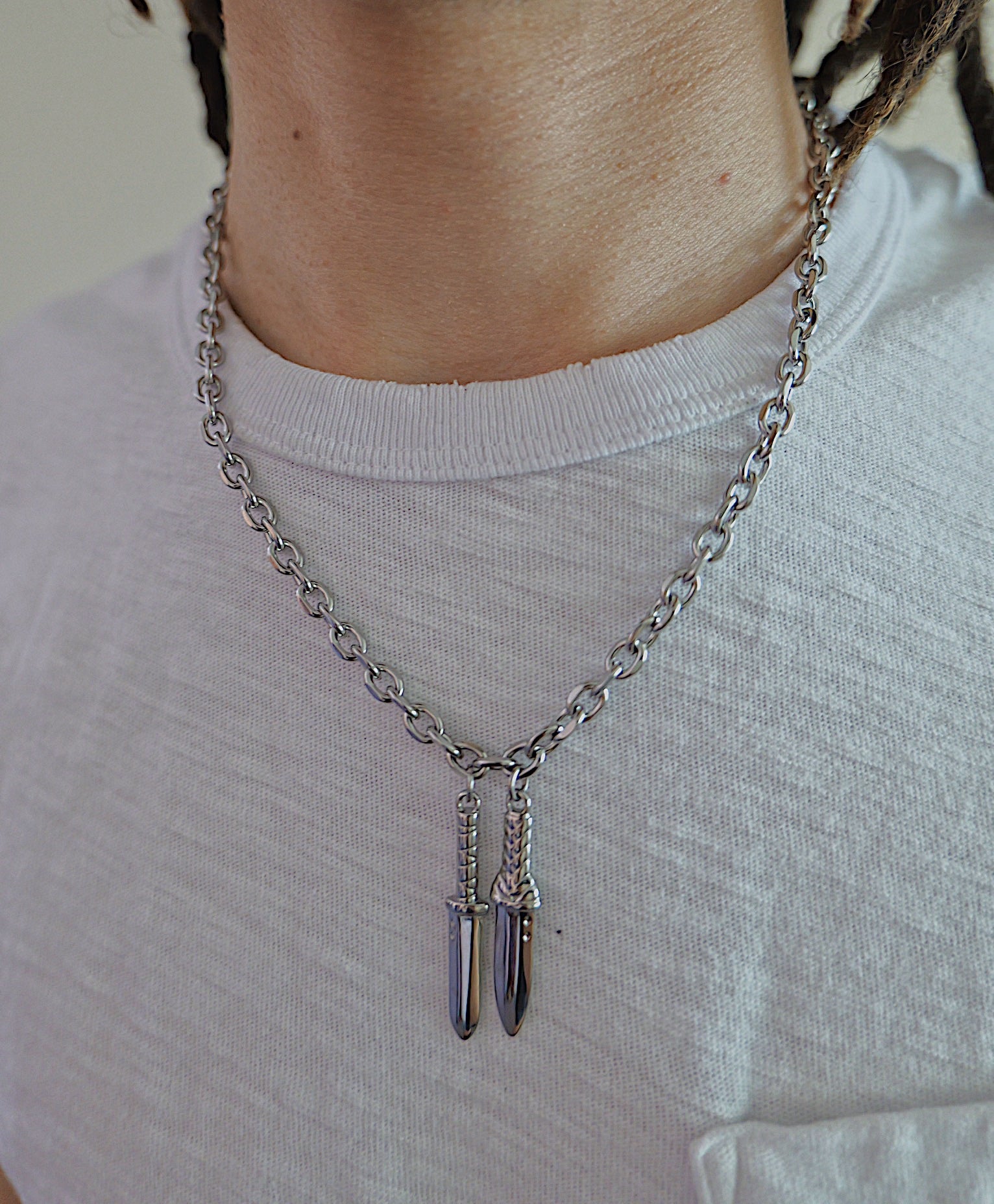 Dagger chain