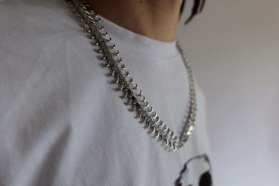 Centipede necklace