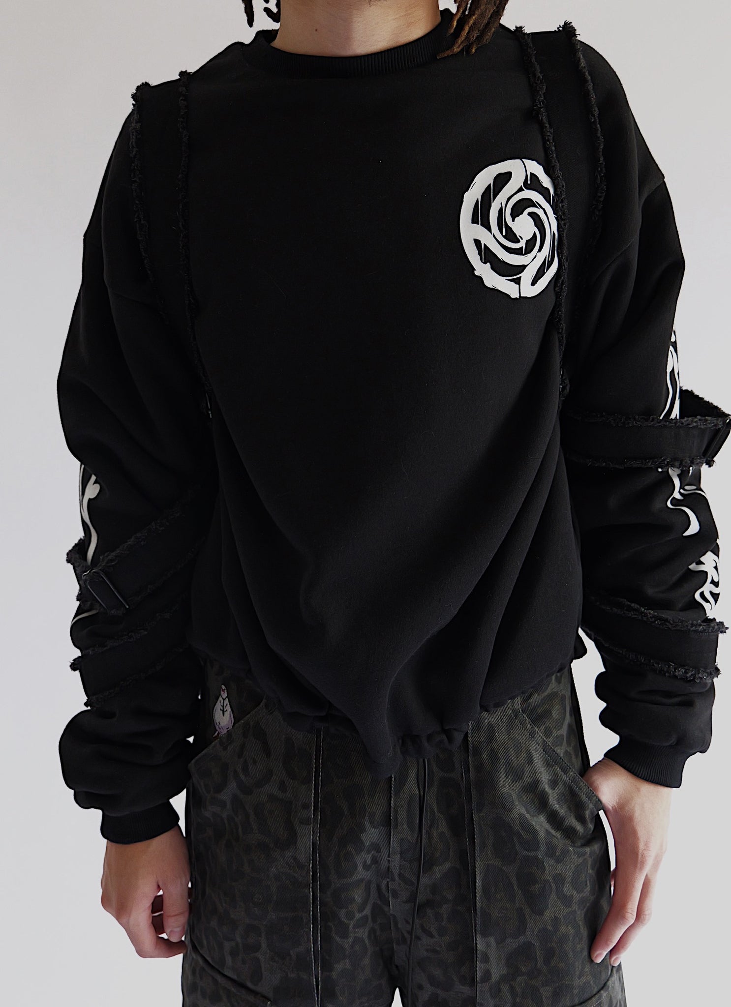 (Black) Demon sweater