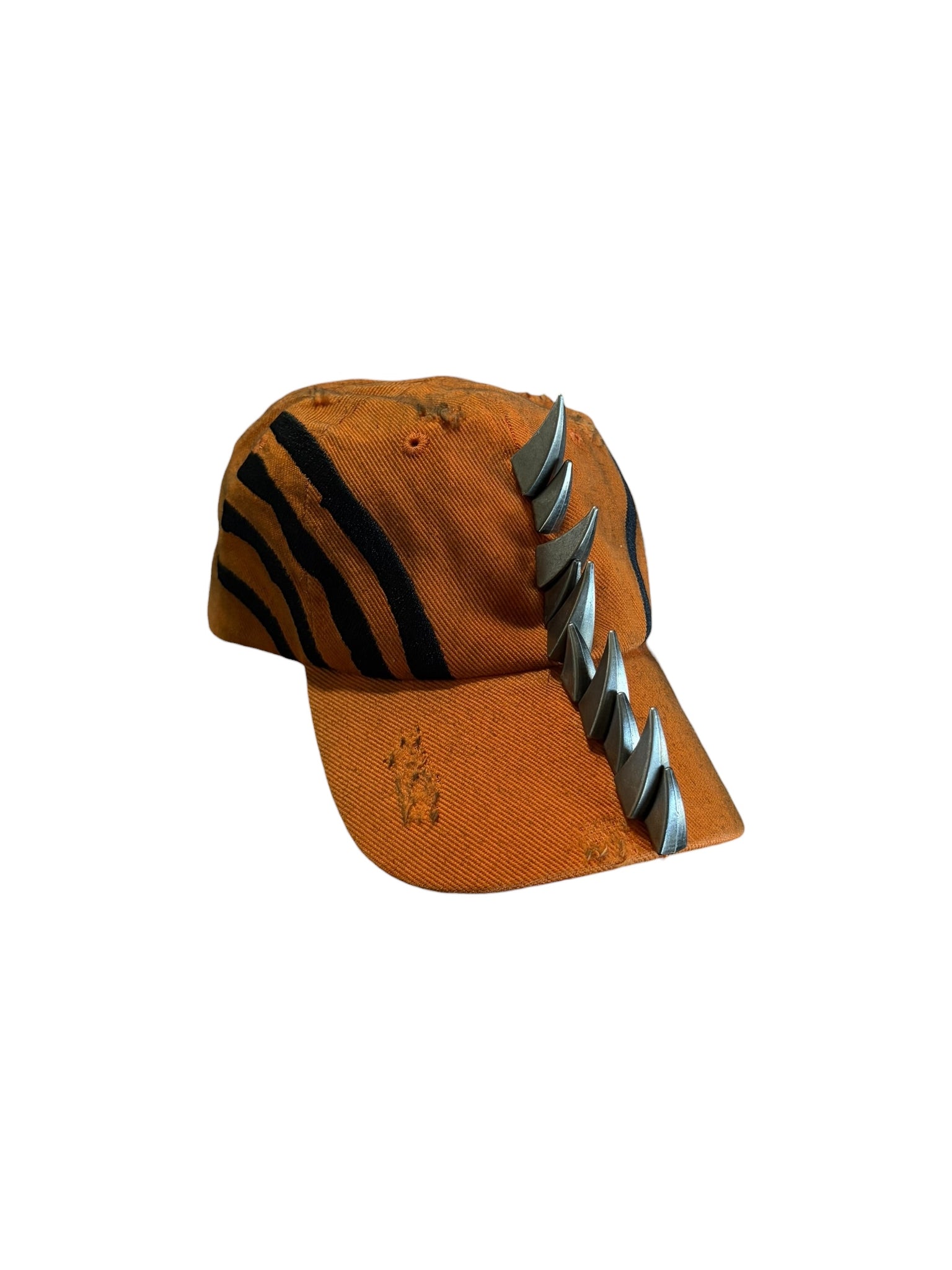 Spike hat